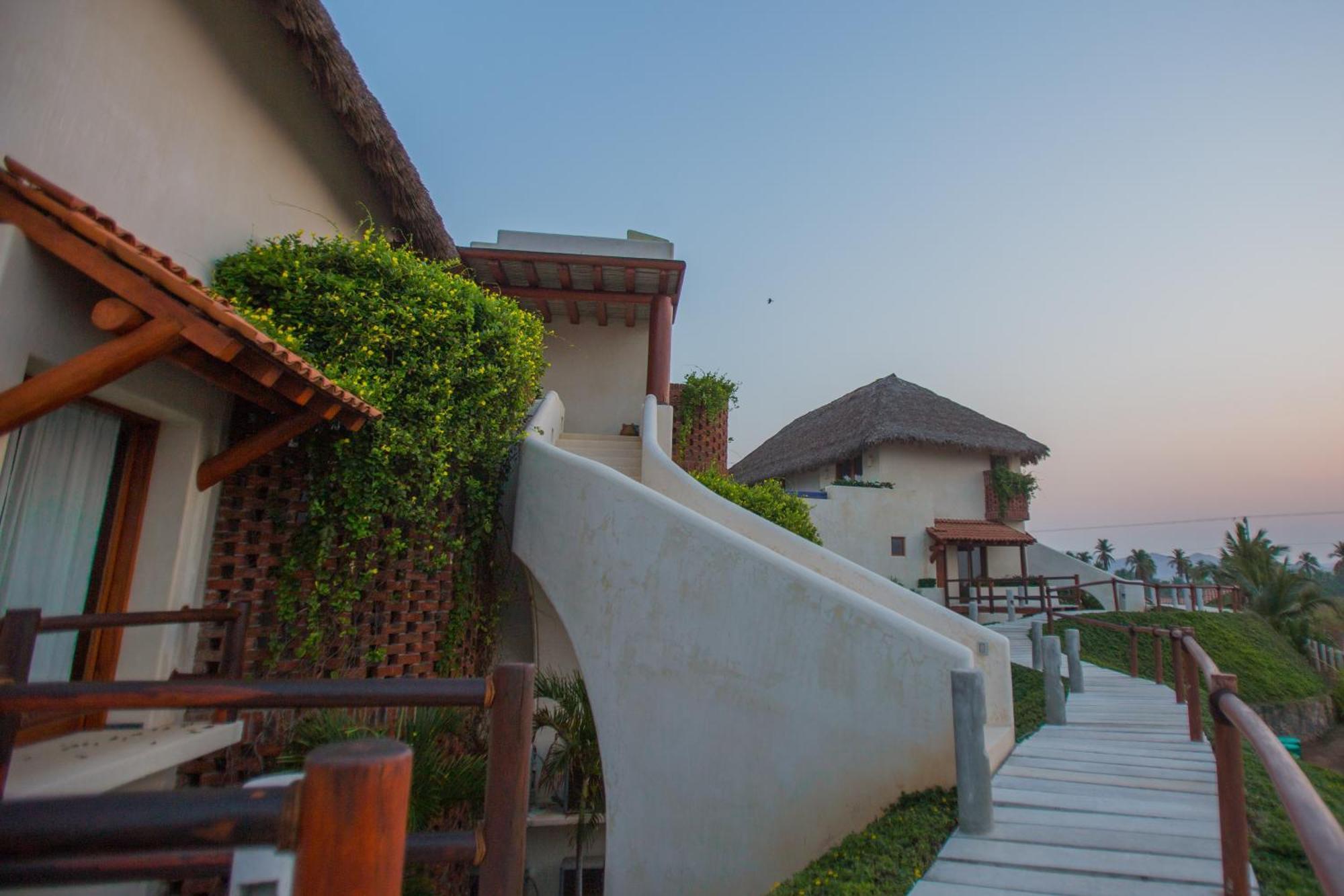 Residences At Las Palmas 锡瓦塔塔内霍 外观 照片